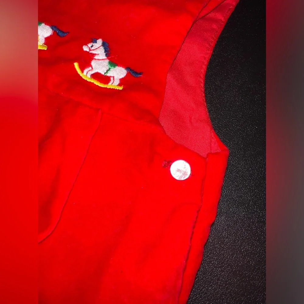 LN vintage Baby Romper Red Velvet Christmas Embroidered Horses 3 6 Months Snaps